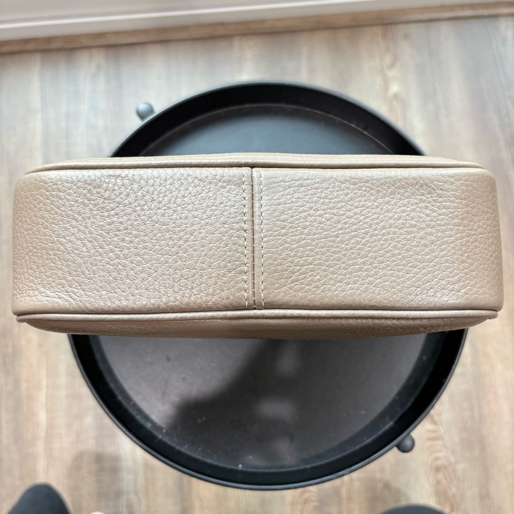 COACH Authentic Taupe Brown Pebbled Leather Crossbody Bag with Gold Hardware - Picture 7 of 16